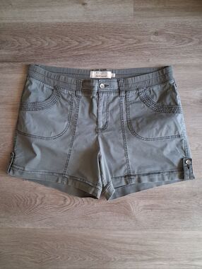 SONOMA Womens's Mid-Rise Shorts